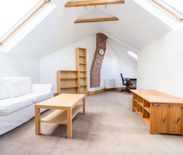 2 bedroom flat to rent - Photo 6
