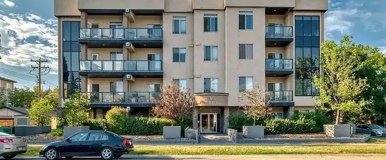 Executive 2 Bedroom Suite | #206 488 7Ave, Calgary - Photo 1