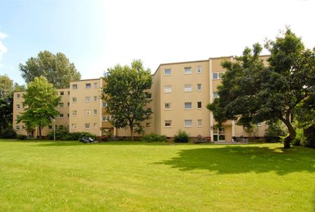 Gemütliche 2-Zimmer-Etagenwohnung in Krefeld  48,87 m² - Photo 2