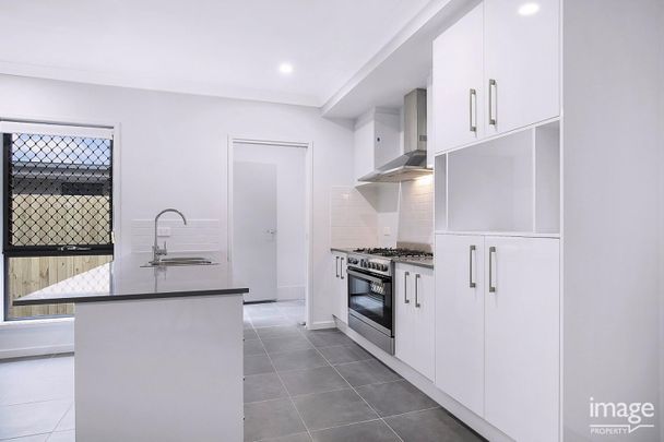 Family home in a quiet location - Photo 1