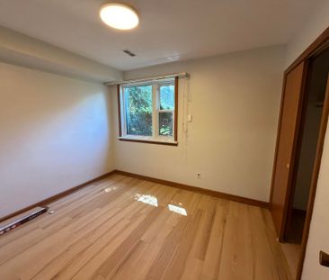 For Lease - 3 Bondhead Place Unit# Lower, Toronto, Ontario - Photo 4
