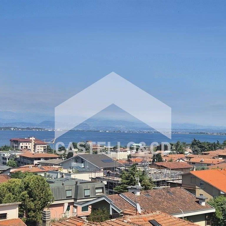 Bilocale via Cavour 43, Desenzano Centro, Desenzano del Garda - Photo 1