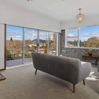 Charming 4BR Family Haven - Kawaha Point - Photo 1