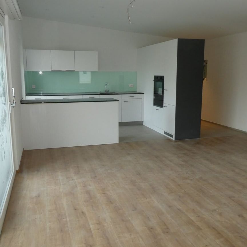 3.5 Zimmer, 93 m², 1. Stock - Photo 1