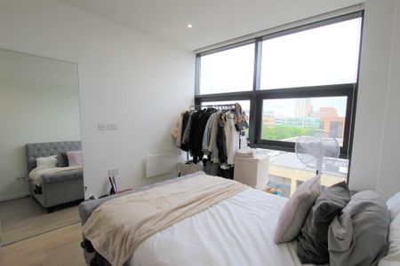 2 bedroom property to rent - Photo 3