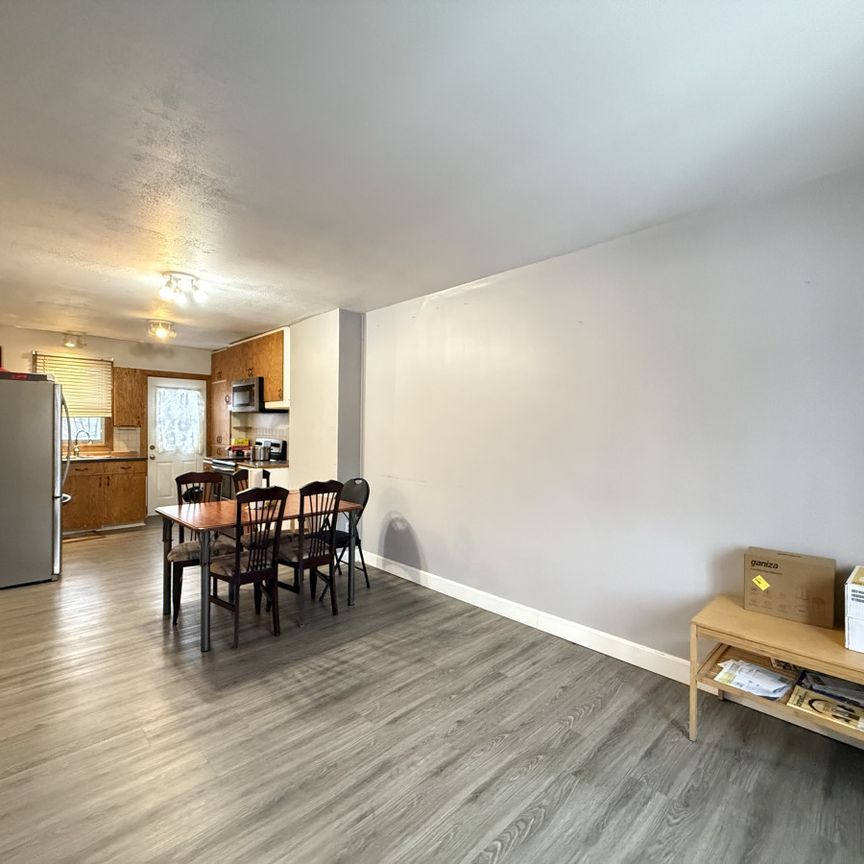 1643 Rue Millar - Photo 1