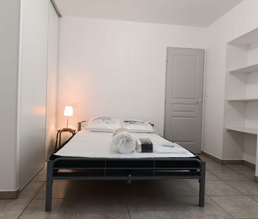 Location Appartement 2 pièces 31m² NARBONNE 11100 - Photo 2