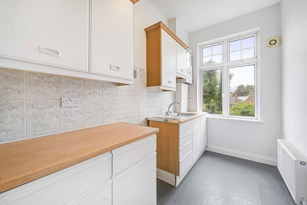 Uxbridge Road, W12 7JA, London - Photo 1