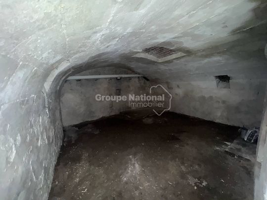 PETIT T2 - RUE DE L'AGNEAU ARLES, - Photo 1