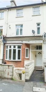 Foord Road South, Folkestone, CT20 1HJ, Kent - Photo 4