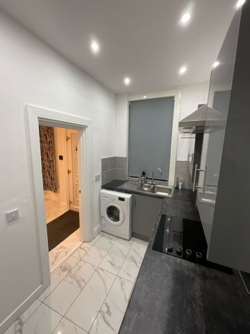 2 Bed Terraced House, Garnet Terrace, LS11 - Photo 5