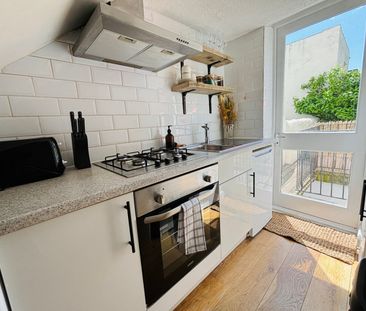 1 Bed Flat, Guilford Rd, BN1 - Photo 6