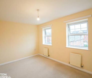 3 bedroom terraced house to rent - Photo 4