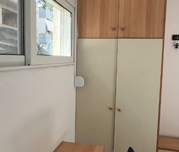 Ενοικιάζεται δίχωρη επιπλωμένη γκαρσονιέρα μόνο σε φοιτητές Καμίνια... - Photo 1