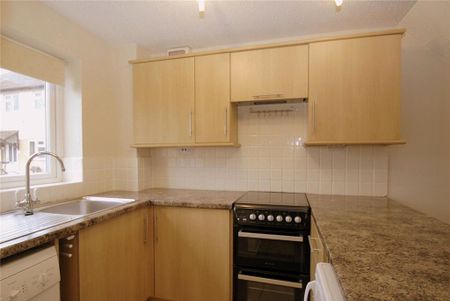 1 bedroom semi-detached house to rent - Photo 2