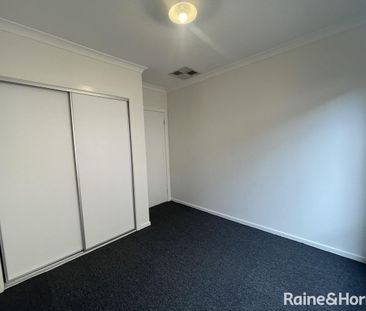 Stunning Family Home at - Photo 4