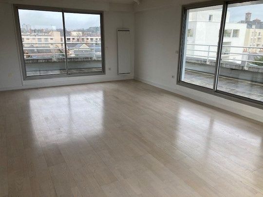 Location Appartement 4 pièces 98m² RENNES 35000 - Photo 1