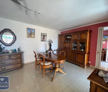 Location Appartement 4 pièces 85m² ISTRES 13800 - Photo 2