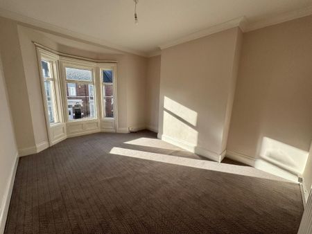 3 bedroom apartment to rent - Photo 5