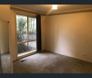 1/3 Morton Street, Clayton, Vic 3168 - Photo 3