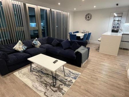 2 bedroom apartment to rent - Photo 2