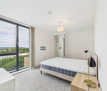 2 bedroom penthouse to rent - Photo 4