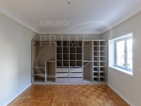 4 room luxury Flat for rent in Avenida Brasil (Foz do Douro), Porto, Distrito do Porto - Photo 3