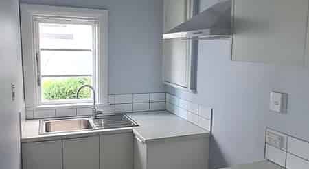 Fully refurbished - new kitchen & bathroom - Photo 5