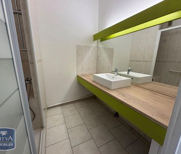 Location Appartement 3 pièces 75m² LE MANS 72000 - Photo 6