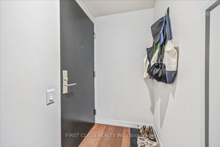 Six50 King West Lofts 95 - Photo 4