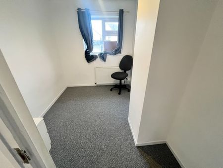 3 Bed Terraced House, The Boxhill, CV3 - Photo 3