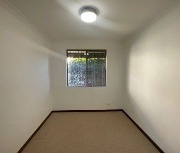 Modern 3 Bedroom Villa – Freshly Updated & Move-In Ready - Photo 5