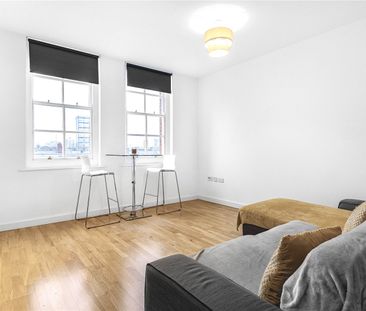 East Arbour Street, Stepney Green, London, E1 0EP - Photo 1