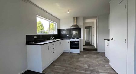 3 Bedroom Family Home - Photo 4