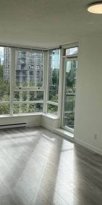 DT Vancouver One Bedroom and Den for rent - Photo 3