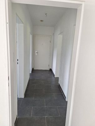 -sofort frei- 3 Zi in guter Lage mit gelungenem Grundriss - Foto 1
