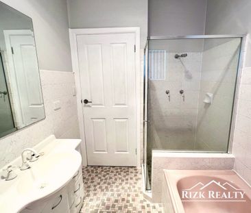 Well Presented Family Home - Photo 6