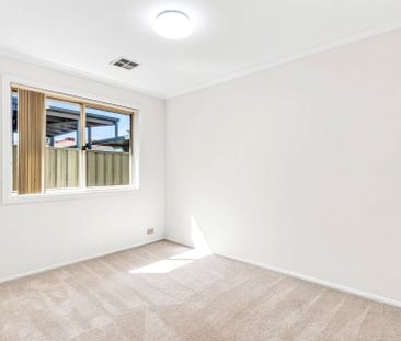 6 Cockatoo Close Nicholls ACT - Photo 2
