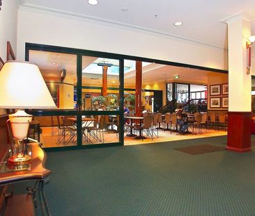 COZY UNIT NEXT TO BROADWAY - Photo 6