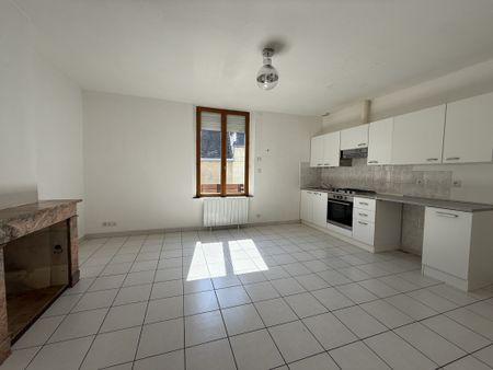 Location Appartement 3 pièces 62m² GENNES VAL DE LOIRE 49350 - Photo 2