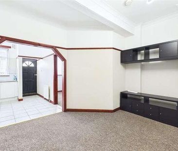 C, Somerville Road, Chadwell Heath, Romford Essex, RM6 - Photo 1