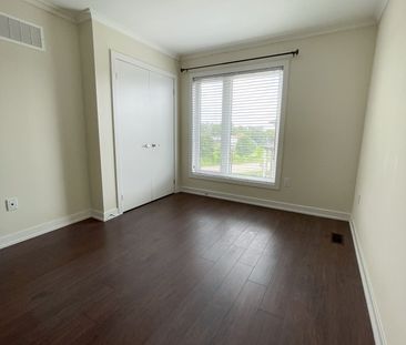 For Lease - 590 North Service Road Unit# 99, Hamilton, Ontario - Photo 2