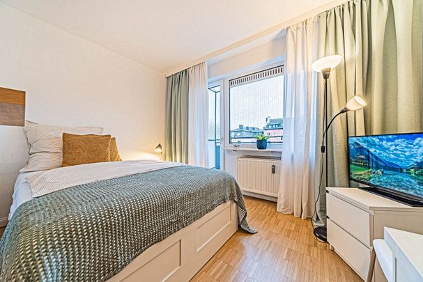 City-Residence: Schweizer Straße: helles, modernes Singleapartment mit Balkon - Photo 1