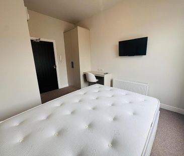 1 bedroom house of multiple occupation to rent - Photo 5