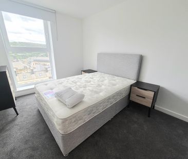 Cow Green, Halifax - Photo 3