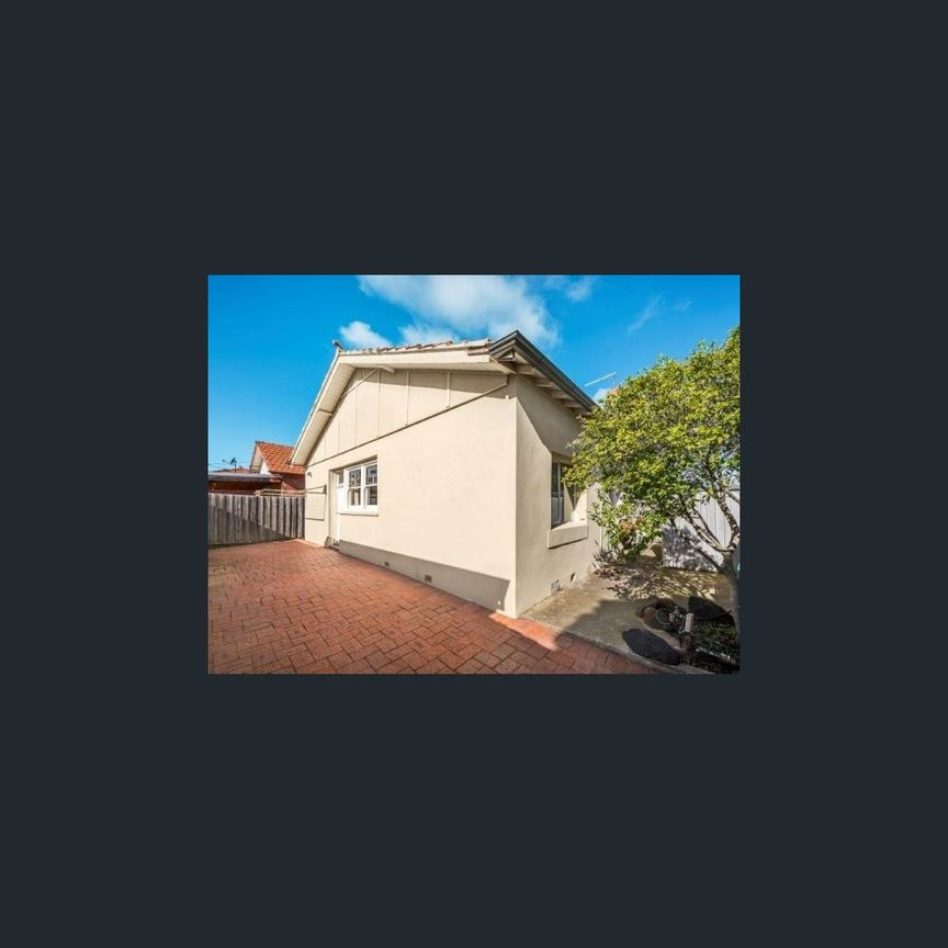 33 Canberra St, Brunswick West, Vic 3055 - Photo 1
