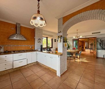 3 room luxury Villa for rent in Alhaurín de la Torre, Andalusia - Photo 2