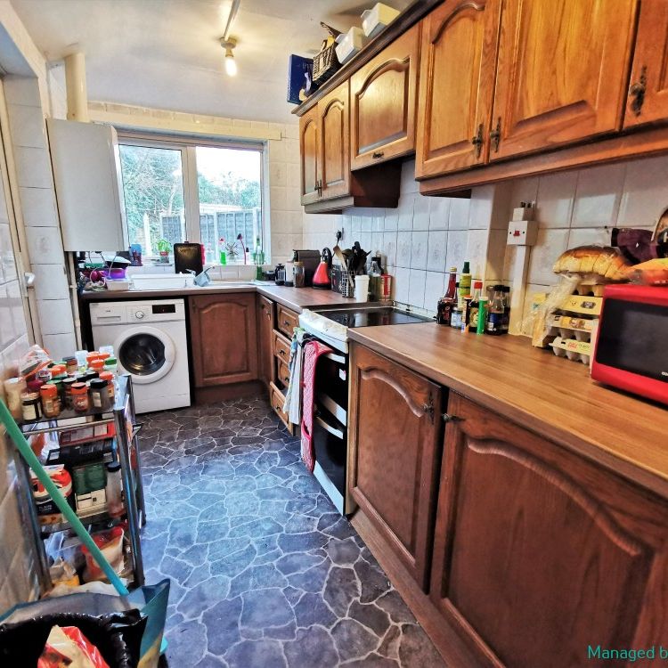 7 Hilldrop Grove, Harborne, Birmingham B17 0NX - Photo 1