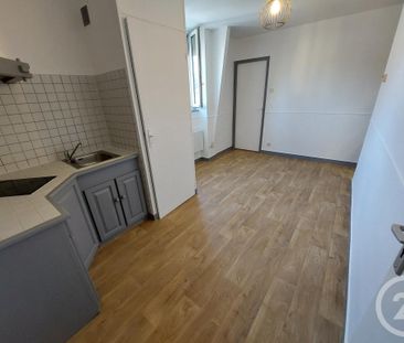 Location Appartement 2 pièces 25m² BRIVE LA GAILLARDE 19100 - Photo 1