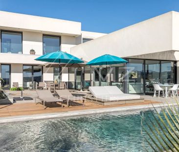 Proche Cannes - Villa contemporaine vue mer - Photo 4